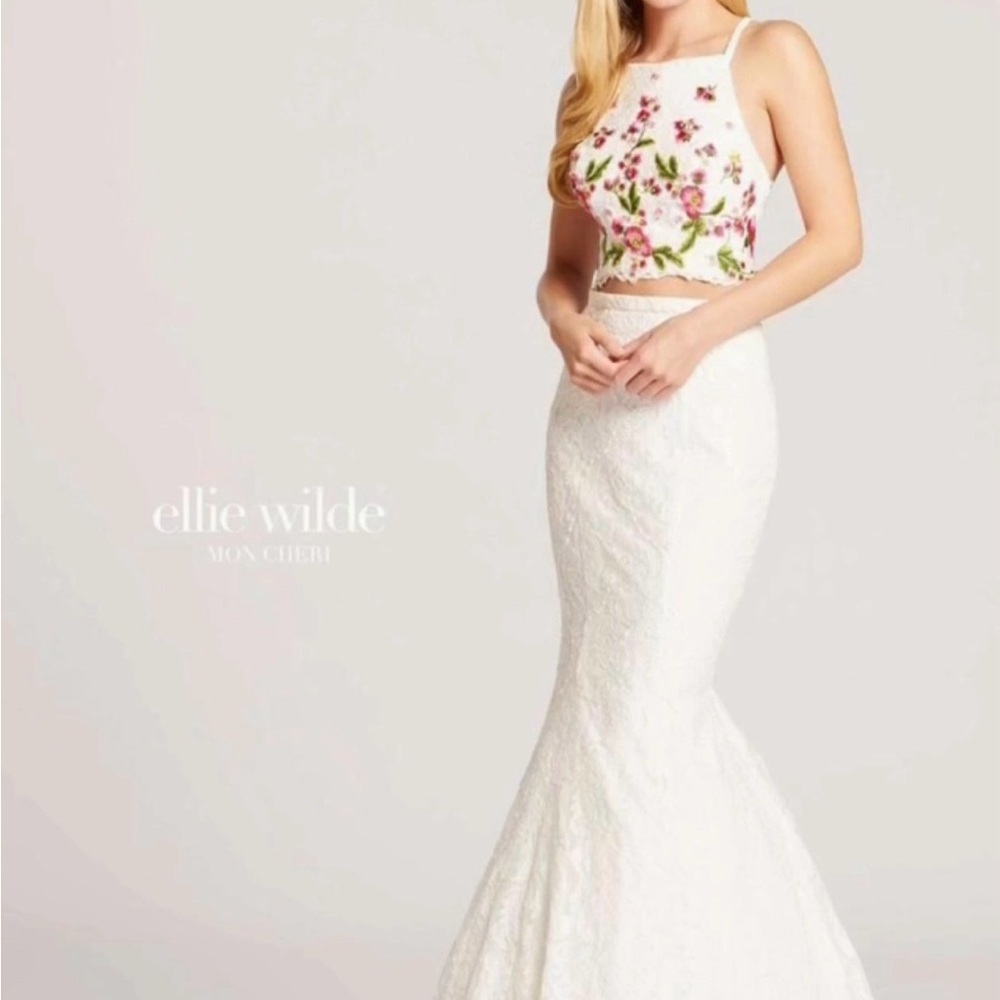 ellie wilde White Lace Mermaid Skirt with Pink Floral Embroidered Crop Top